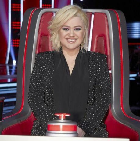 kelly clarkson stemmen kort hår klippet