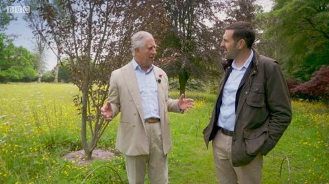 Adam Frost møder prins Charles for at tale om spørgsmålet om biosikkerhed - BBCs Gardeners 'World