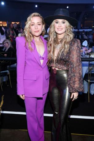 piper parabo og lainey wilson på billboard kvinder i musik afholdt på youtube teater den 1. marts 2023 i los angeles, californien foto af rich polkbillboard via getty images