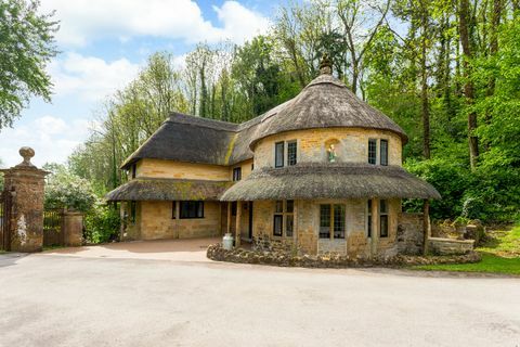 Rundt hus til salg i Dorset