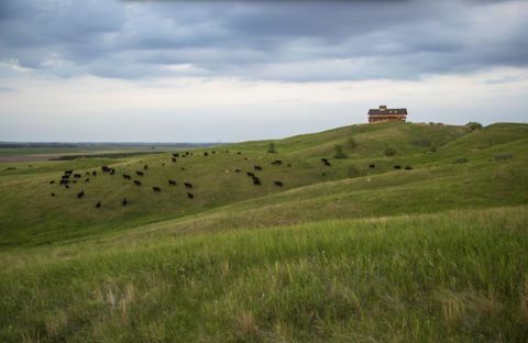 couteau des prairies lodge nord dakota