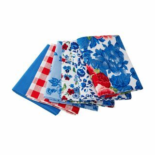 The Pioneer Woman Heritage Floral Fabric Fat Quarter Bundle