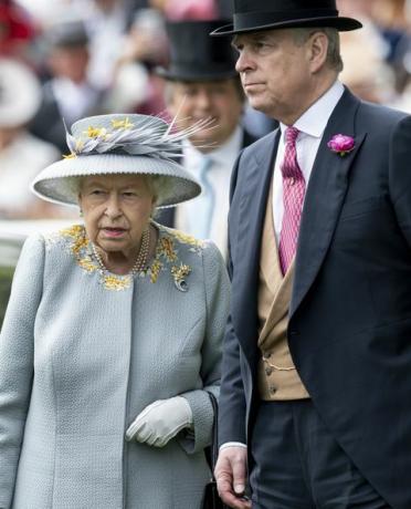 dronning elizabeth prins Andrew