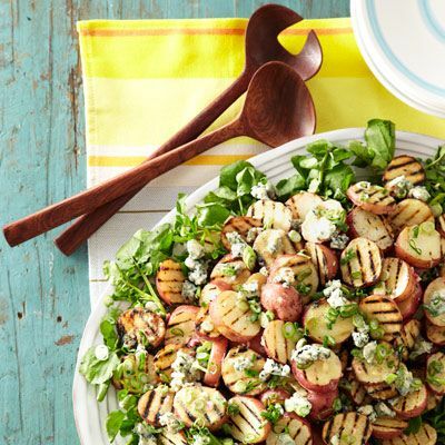 grillet kartoffelsalat med blå ostevinaigrette