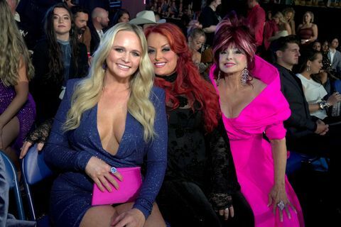 Miranda Lambert med Wynonna og Naomi Judd