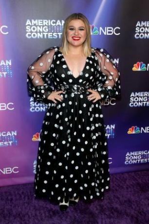 kelly clarkson red carpet amerikansk sangkonkurrence