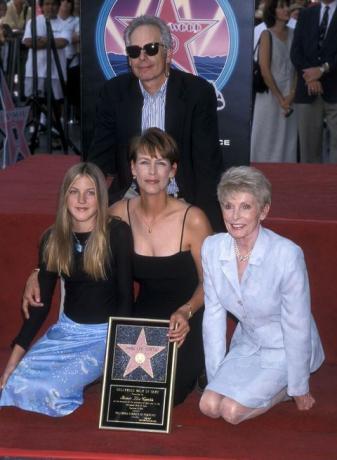 jamie lee curtis datter mor