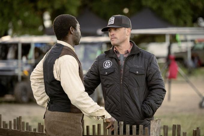 david oyelowo som bass reeves og chad feehan in lawmen bass reeves, episode 8, sæson 1, streaming på paramount, 2023 fotokredit lauren smithparamount