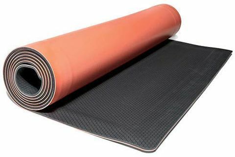 Selvrullende smart yogamåtte