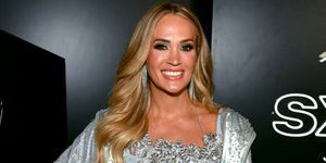 Nashville, Tennessee juni 09 Carrie Underwood lancerer eksklusiv siriusxm channel bringer country live fra margaritaville den 9. juni 2023 i Nashville, Tennessee foto af jason davisgetty billeder til siriusxm