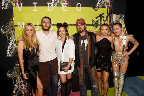 Billy Ray Cyrus, Tish Cyrus, Miley Cyrus ved MTV Video Music Awards 2015